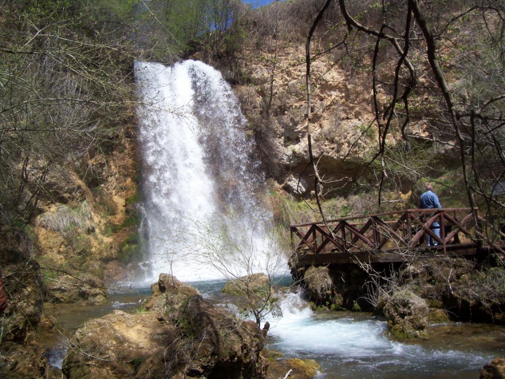Водопад Велики бук, Бељаница - Деспотовац